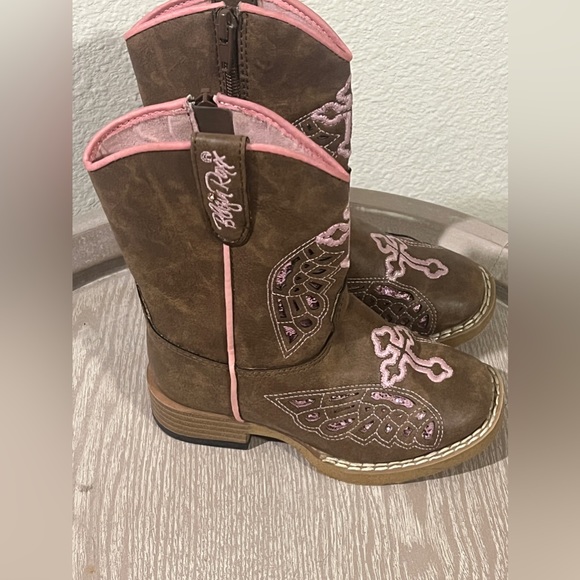 Blazin Roxx Cowgirl Boots - Picture 2 of 5
